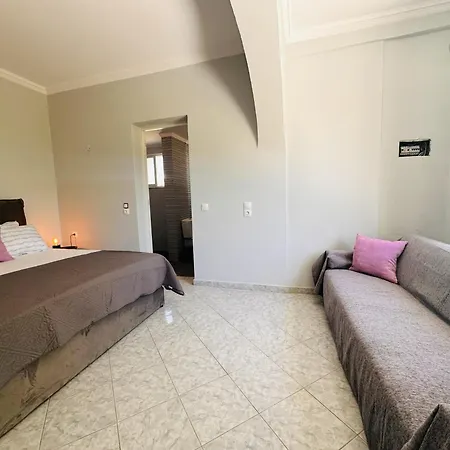 Tsoukala - 3br Near Laganas By Mana Gers Casa vacanze